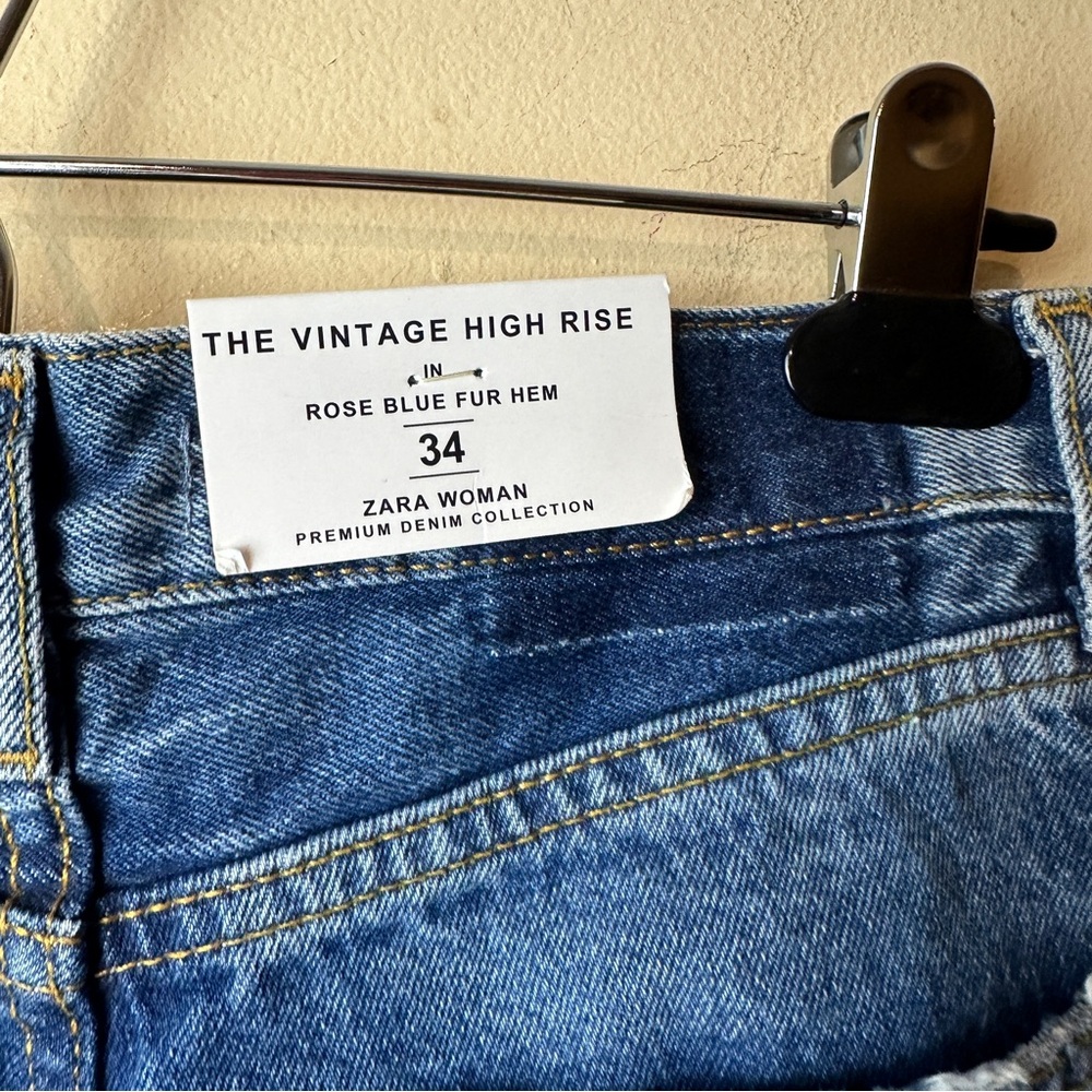 ZARA NWT VINTAGE HIGH RISE STRAIGHT JEANS FUR CUFF HEM ANKLE CROP WOMENS SIZE 2 - Picture 11 of 16